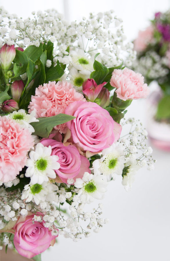 Dekorieren mit Blumen Valentinstag