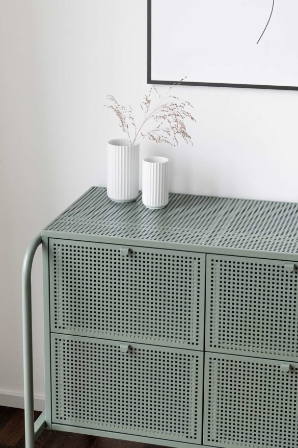 Ikea Kommode im Flur